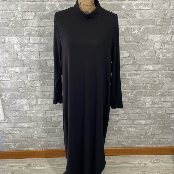 Eloquii Black Mocneck Open Back Maxi Dress - Picture 1 of 9